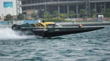 بصمة سعودية بجدة.. فريق العلا يرسخ حضوره العالمي ضمن منافسات بطولة E1 للسباقات البحرية